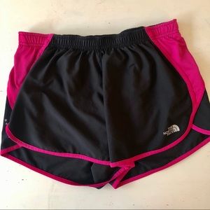 ⚡️NEW ITEM: North Face Workout Shorts